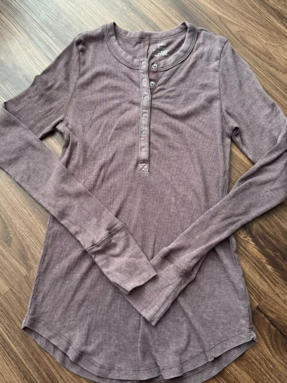 Aerie long sleeve brown henley top